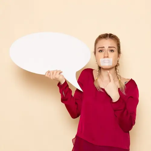 قوری و فنجان چای